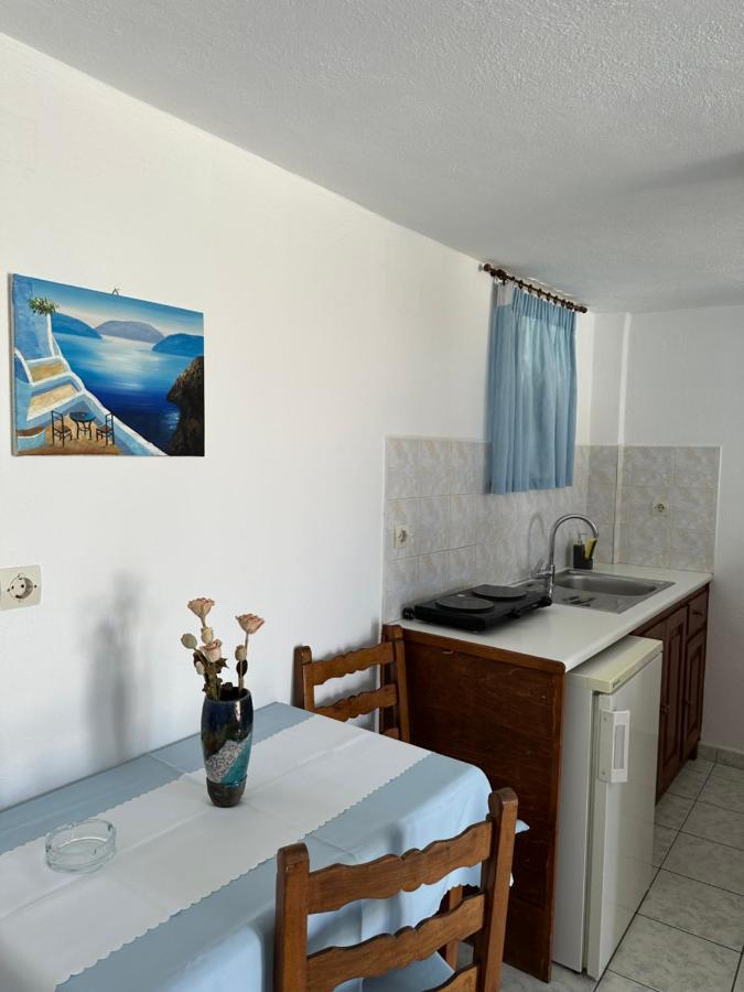 Hotel Paradisos Oia Bagian luar foto