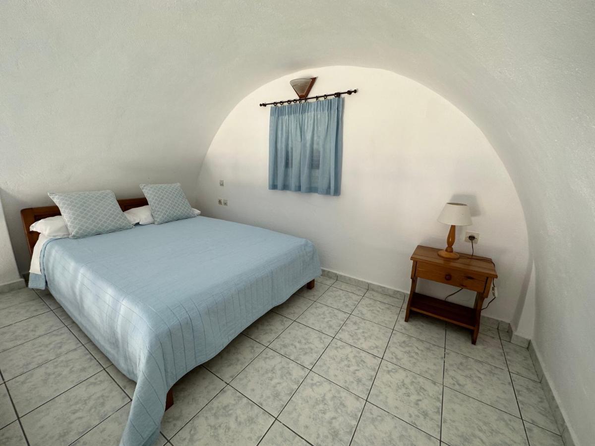 Hotel Paradisos Oia Bagian luar foto